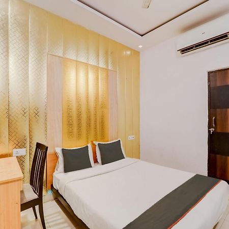 Super Collection O Kiara Guest House Lucknow Luaran gambar