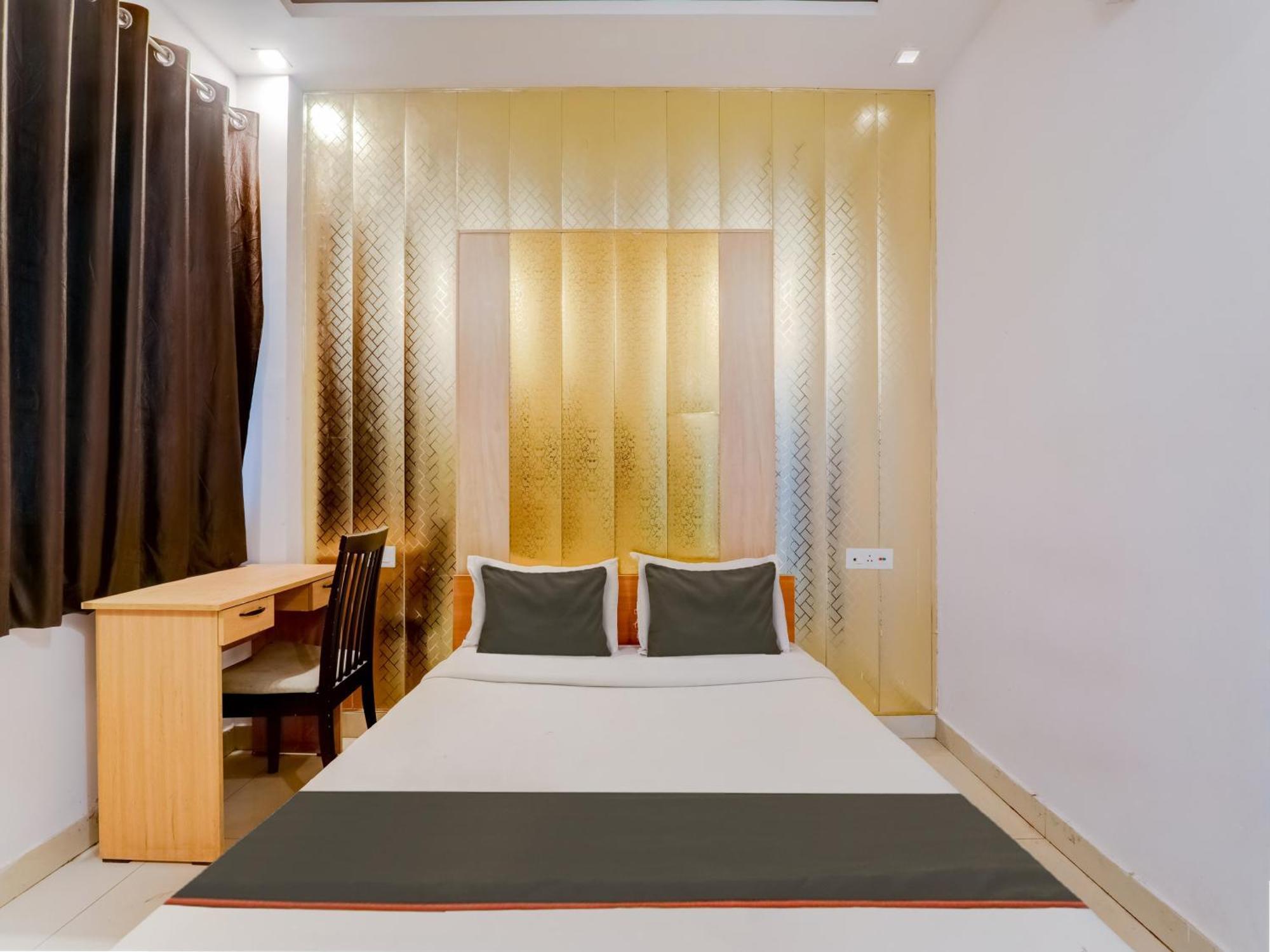 Super Collection O Kiara Guest House Lucknow Luaran gambar